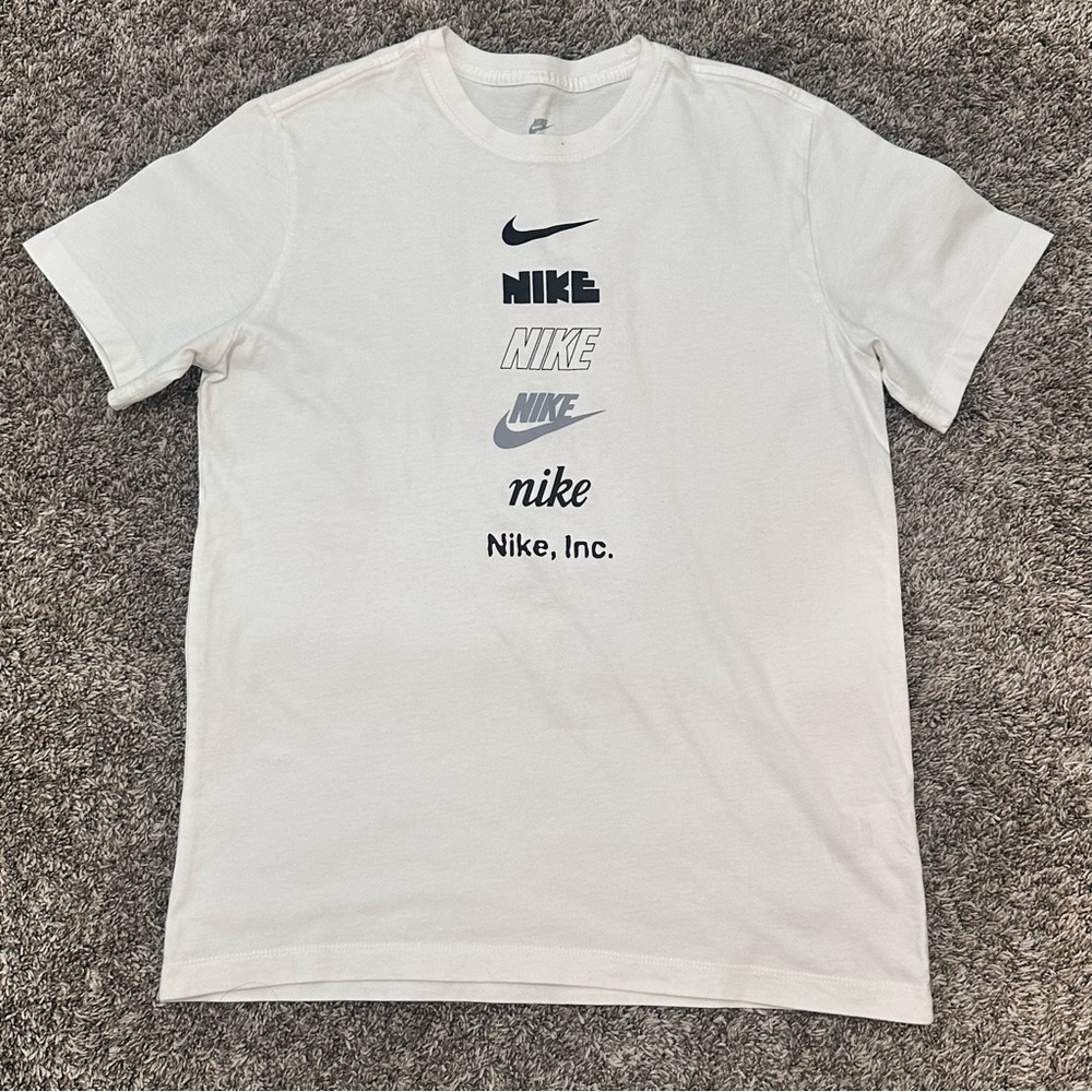 Nike Sportswear Club+ Pk4 Men’s Tee size M
